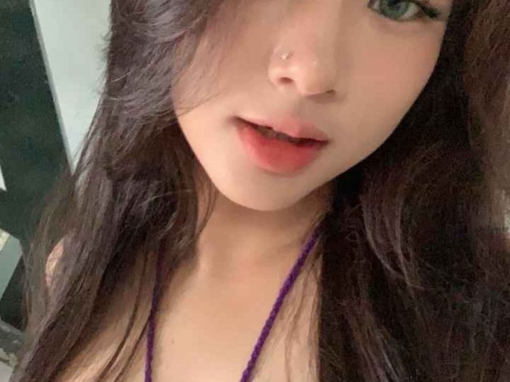 Attractive Malay woman, Kuala Lumpur. Girl Malay Escort.